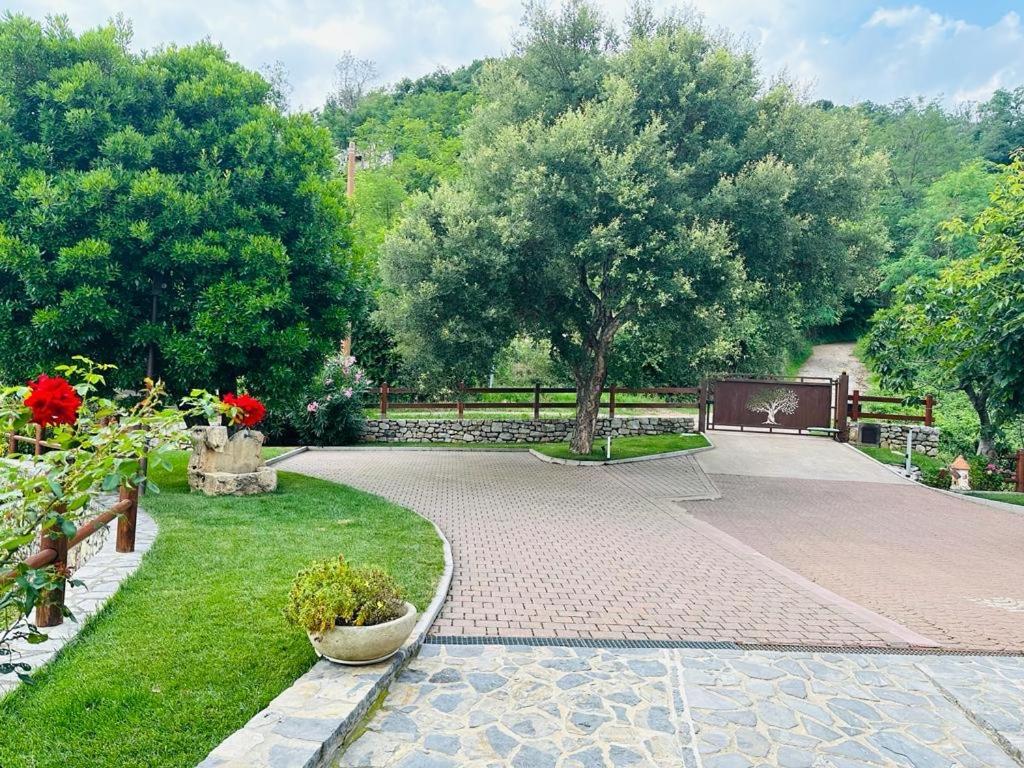 Villa dʼAlmè Le Lanterne B&B 외부 사진